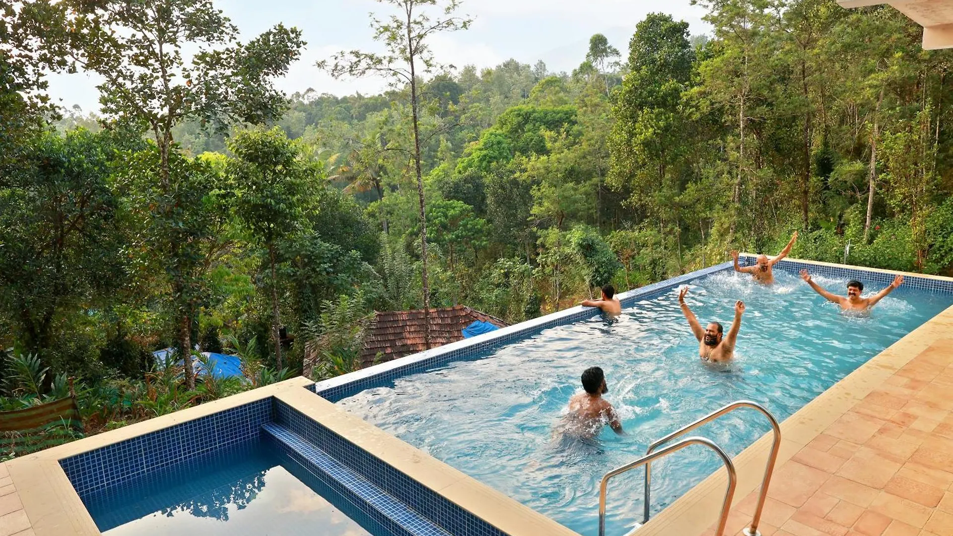 Gardenia Munnar Hotel 3*,  India